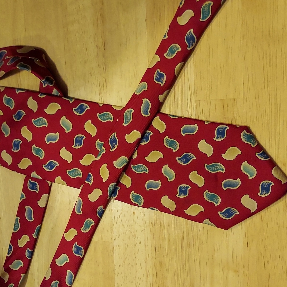 Boston Traders Silk Patterned Tie Vintage